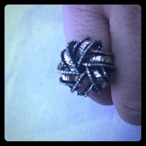 Adjustable Band Vintage Bow ring